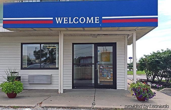 Motel 6 Des Moines South - Airport Exterior photo