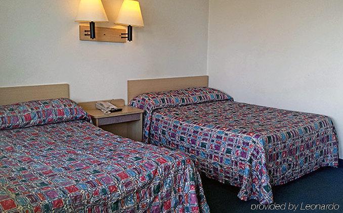 Motel 6 Des Moines South - Airport Exterior photo